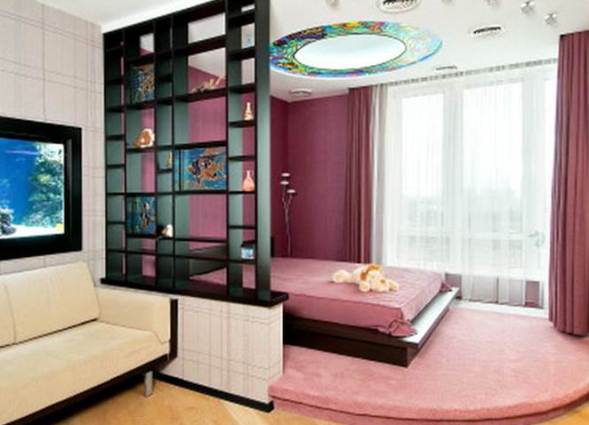 Перегородки для зонирования пространства в комнате: раздвижные, стеклянные, деревянные, пластиковые, ажурные, декоративные, реечные и мобильные, легкие и дизайнерские - 48 фото