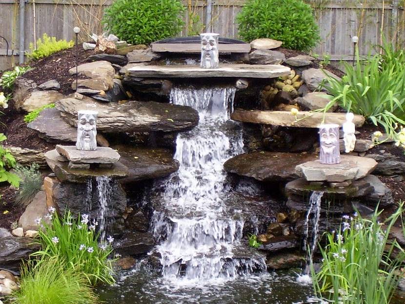 Садовый пруд фонтан