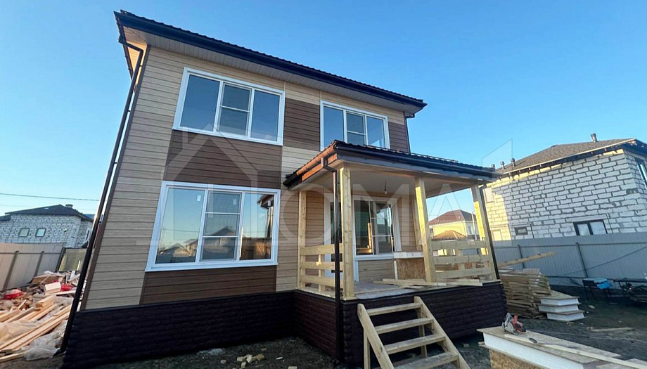 Современыый двухэтажный дом из сип-панелей - 123,4 м²